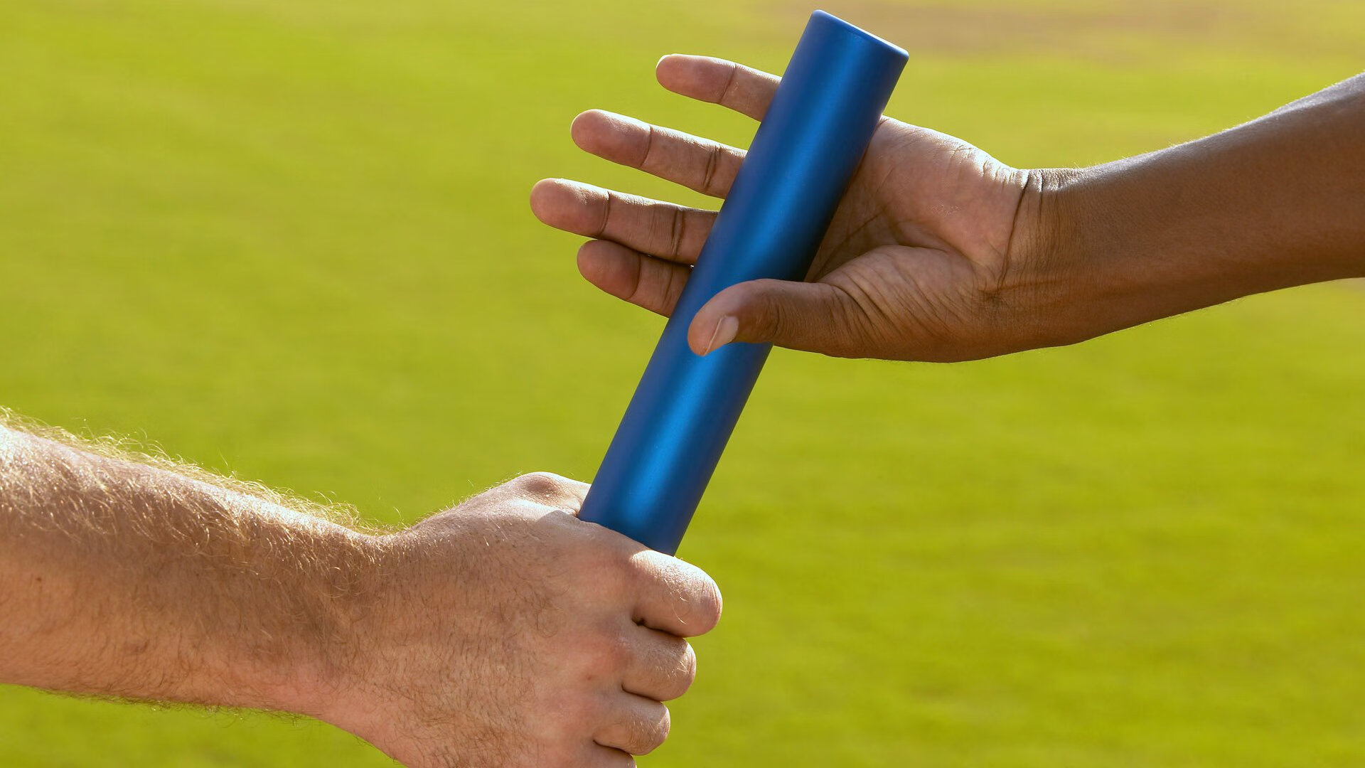 在带领球队取得“逆转”胜利过程中,他的篮下争抢战术锦上添花!